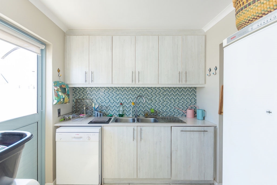 3 Bedroom Property for Sale in Blue Lagoon Western Cape